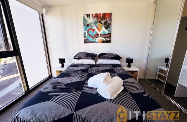 Posh in Phillip - 2bd 2bth Apt