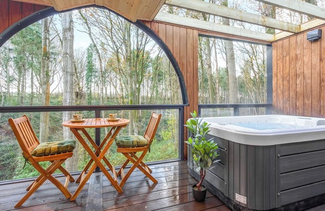 Meadowsweet Treehouse