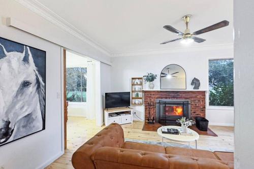 'Hawthorn Park' Farm Homestead in Macedon Ranges