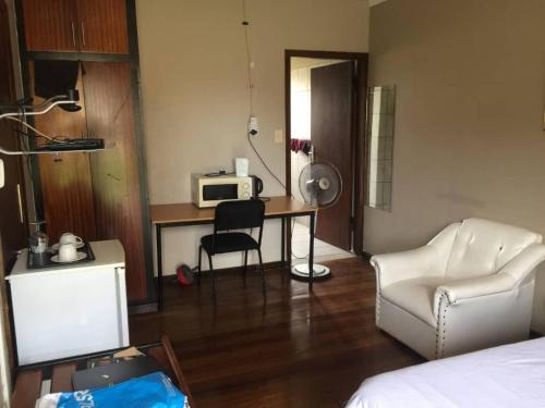 Countryard Hotel