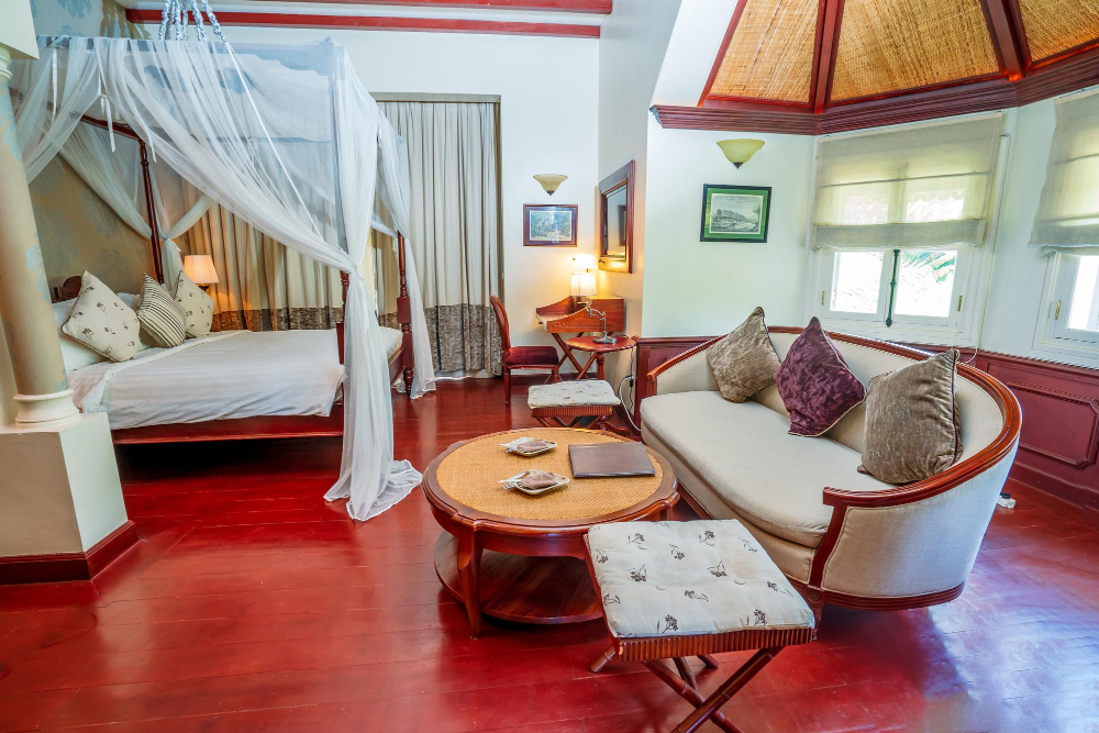 Solo Inn Hotel on Nizami street
