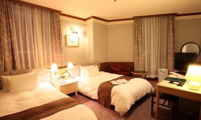 Hiratsuka House | Deluxe Twin Room Smoking / Hiratsuka Kanagawa