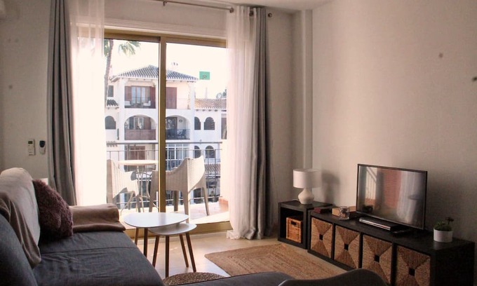 Orihuela Costa Apartment | 1 Bed Apt on Villamartin Plaza, Views Inside The Plaza!!!