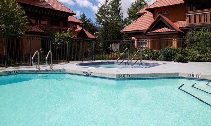 Village North Condo | NEW RENO - 3 bedroom Whistler village Condo Great location!
