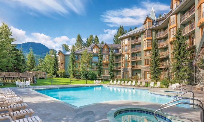 Whistler Village Condo | Whistler Village Cascade Lodge Resort, Walk or Shuttle to lifts Year round Pool!