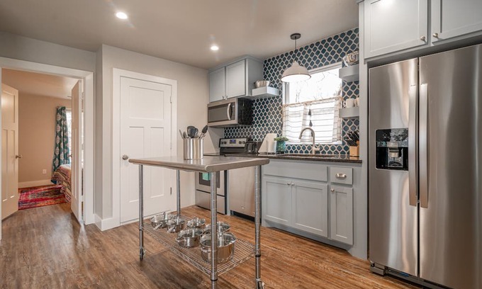 Central Oklahoma City Apartment | Plaza Pad II-Near Plaza District