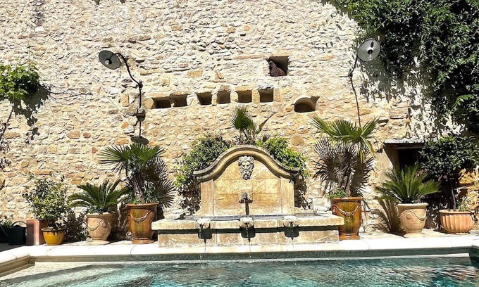 Collias House | Le patio de Collias
