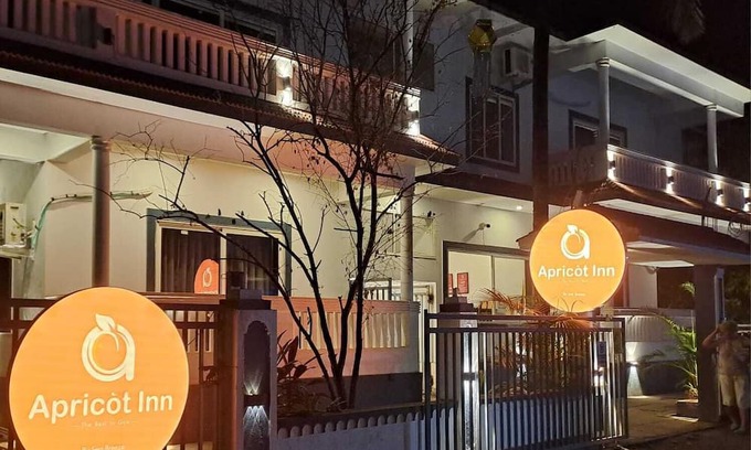 Morjim Hotel | Apricot Inn