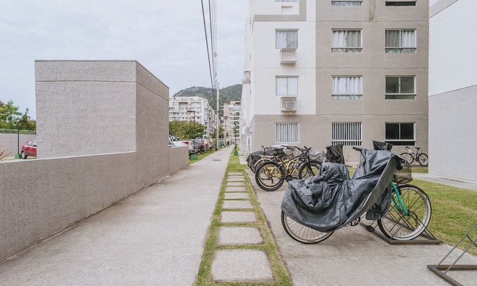 Recreio dos Bandeirantes Apartment | Apto Pet-friendly com Ar e Garagem no Recreio