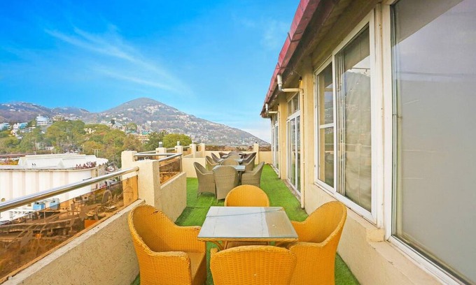 Dharamshala House | Stylish Room With Mesmerizing View Dharamshala