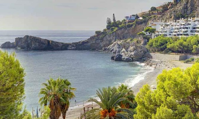 Almunecar Apartment | Apartment 'The Blue View' with Sea View, Wi-Fi and Air Conditioning