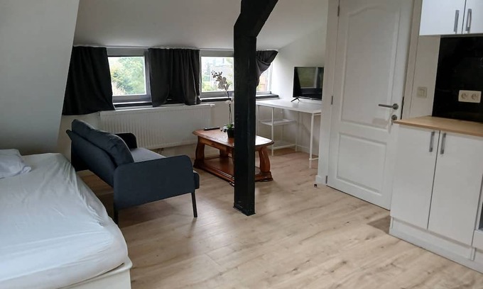 Relegem Apartment | FLAT AT RELEGEM