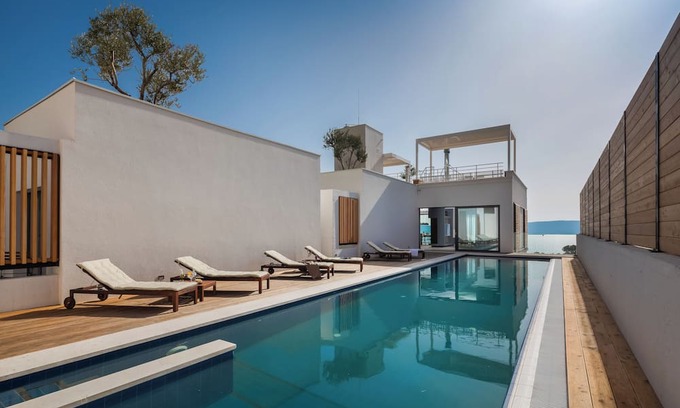 Marusici House | Beautiful Luxury Villa in fabulous Omiš with fitness room, WiFi, AC