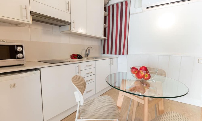 El Baix Guinardo Apartment | Weflating SANT PAU - Standard Apartment