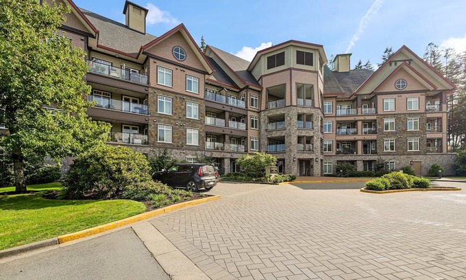 Bear Mountain Resort Condo | Bear Mountain 1bed Condo, Parking, Mountain View!