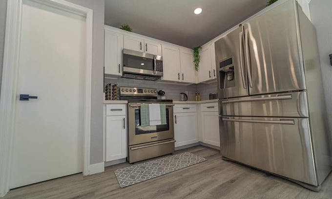 Surprise House | A 4BR/2BA Paradise in Surprise!