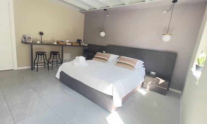 Nago-Torbole House | ES Room 2