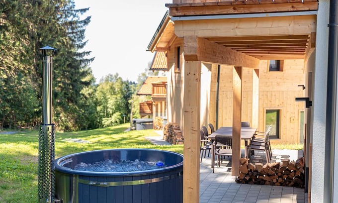 Sankt Englmar Ski Chalet | Chalet Arber in St.Englmar with its own HotTube