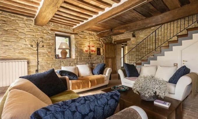 Monteluiano Villa | Villa Minotti Comfortable holiday residence