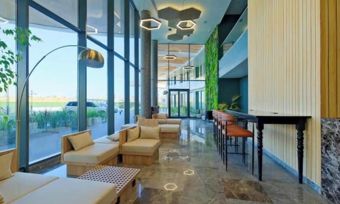 Basaksehir Apartment | Maple - Chic Cozy 1BR Apt w/ Parking & Gym