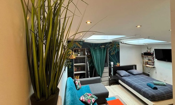 Henriville Apartment | Homerez - Nice studio for 4 ppl. at Amiens