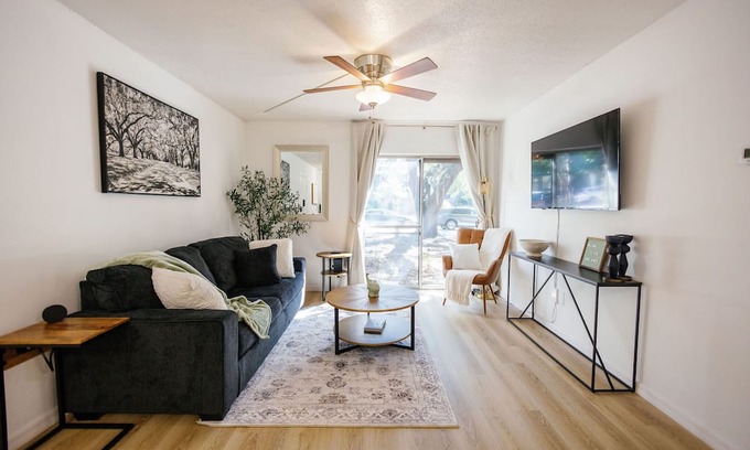 Gainesville Condo | Sage Haven Condo w/ Pool Next to Shands/VA