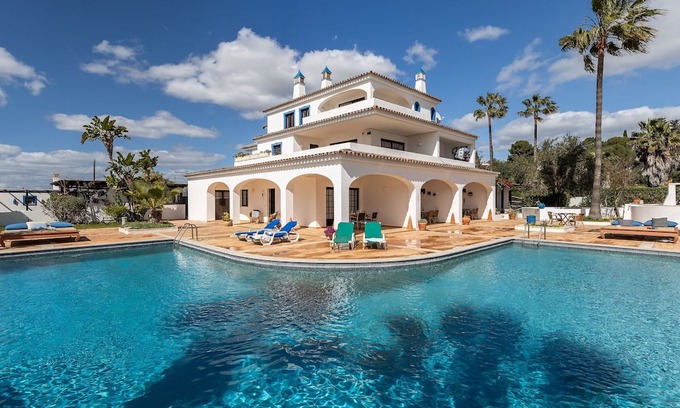 Vale de Parra Apartment | Flat Buganvilia OCV - Pool & Private Parking