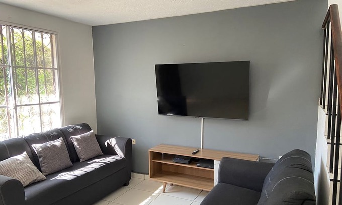 Santa Ana House | Charming 3-bedroom house in enchanting Santa Ana with AC, WiFi