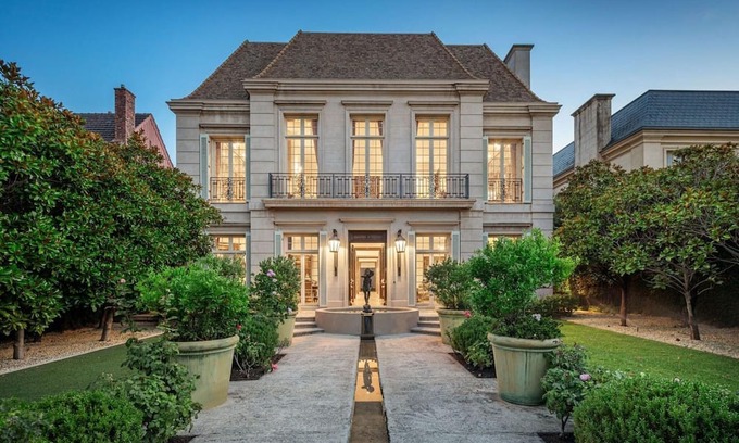 Armadale North Villa | Most Impresive and Architecturally home