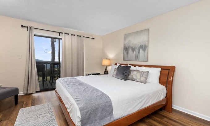 Wintergreen Condo | Timbers Studio 13 with Wintergreen Advantage