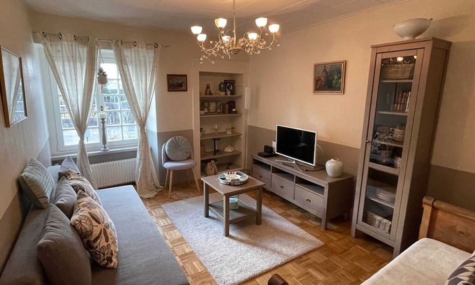 Chavornay House | Homerez - Spacious house for 5 ppl. with terrace at Chavornay