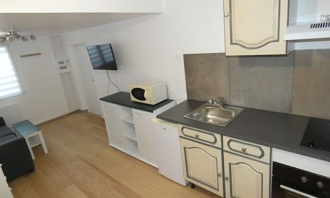 Lens Apartment | Cocon Douillet Louvre-Bollaert