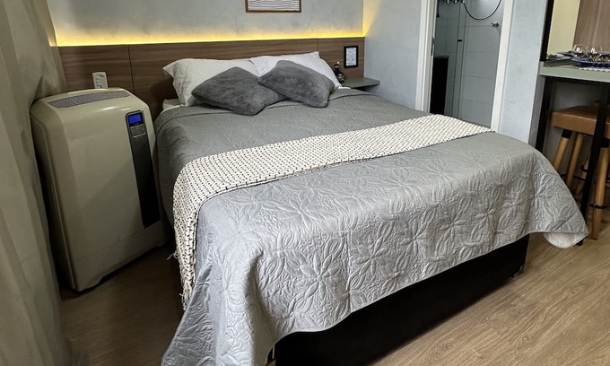 Bras Apartment | Lindo Studio 50mts. Metrô Brás, Próx Feirinha Madrugada, Templo Salomão 25 Março