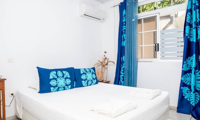 Faaa House | Fare Piafau in Faa'a - Charm & Proximity to the Airport