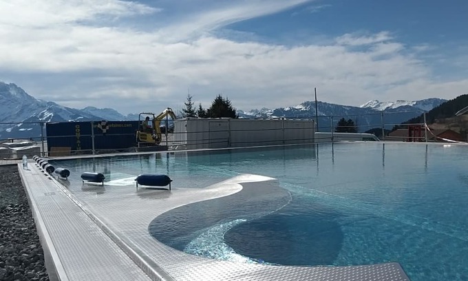 Alpe des Chaux Apartment | The Alpine Studio on the ski slopes