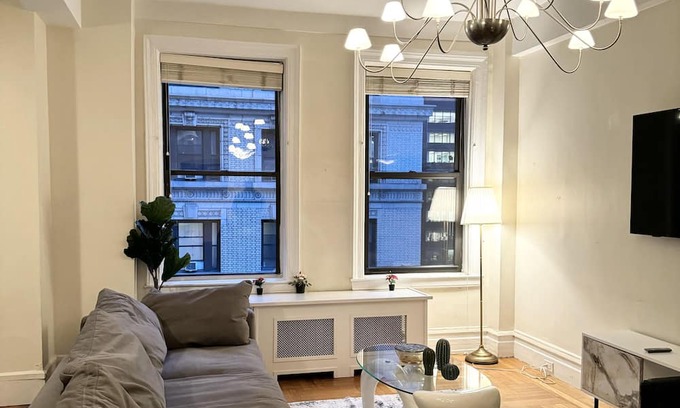 Weehawken Apartment | TIMES SQUARE NYC 2 BEDROOM LUXURY APARTMENT