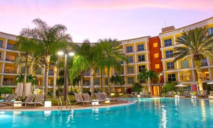Celebration Condo | Melia Orlando at Celebration 2br suite, Monday check-in