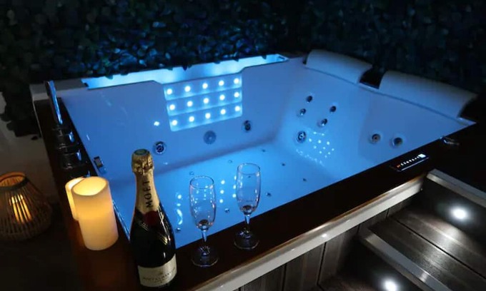 Saint-Valery-en-Caux Apartment | La Suite - Jacuzzi