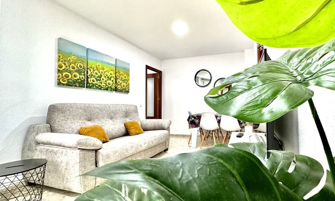 Rota Apartment | GIRASOLES Rota Apartment by Cadiz4Rentals