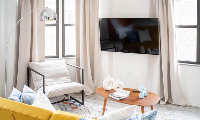 Boerum Hill Apartment | Cozy Moder Elevator Downtown Brooklyn Studio