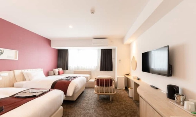 Kashiwa House | Superior Twin Nonsmoking vs|StandardRoom on / Kashiwa Chiba