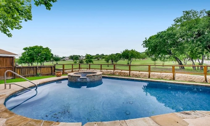 North San Antonio - SAT House | Stunning Pool overlooking Golf course with Game room