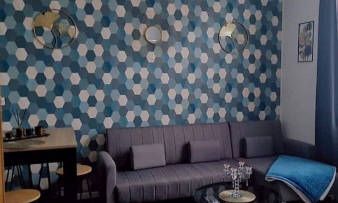 Petite-Foret Apartment | Logement Entier : Appartement - Raismes, France