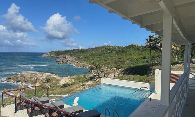 Ragged Point Villa | 5 bedroom relaxation Oceanfront w/Stunning natural views. 5 bdrms, sleeps 12