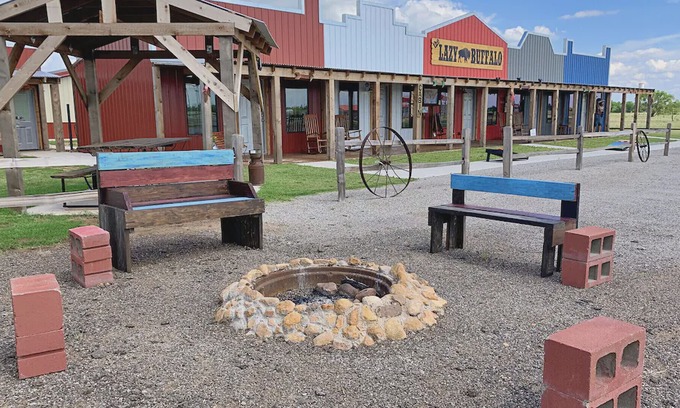 Cache Cabin | 5 Cabins at The Lazy Buffalo, Wichita Mountains Cache Lawton Fort Sill sleeps 16