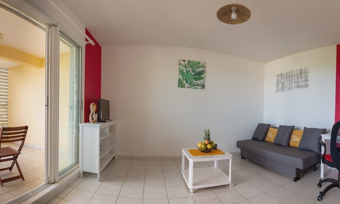 Tartane Apartment | ✅ 45m² T2 Appart'Hotel with its clear ocean view
