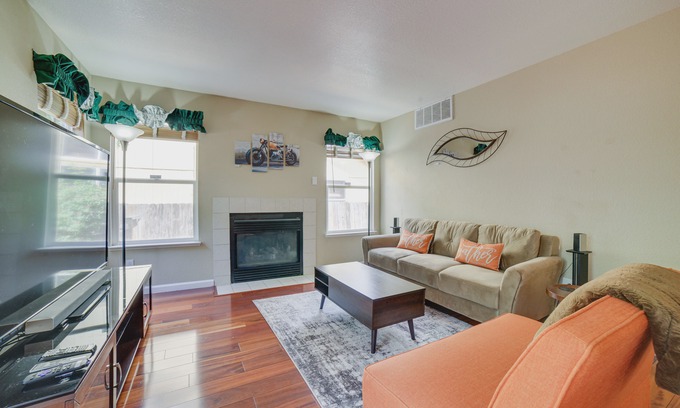 West University House | 1 Mi to Downtown Reno Spacious Home with Deck!
