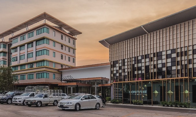 Sisaket Hotel | Gallery Design - SHA Extra Plus