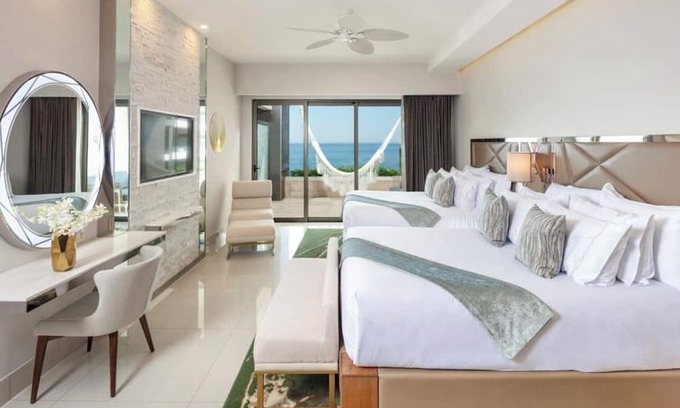 El Rosarito Apartment | 1 bed 1bath suite in Cabo San Lucas - All inclusive available at extra price