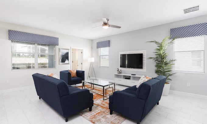 Davenport Condo | Relaxing 6 Bed Pool Home with Game Room-9038SD